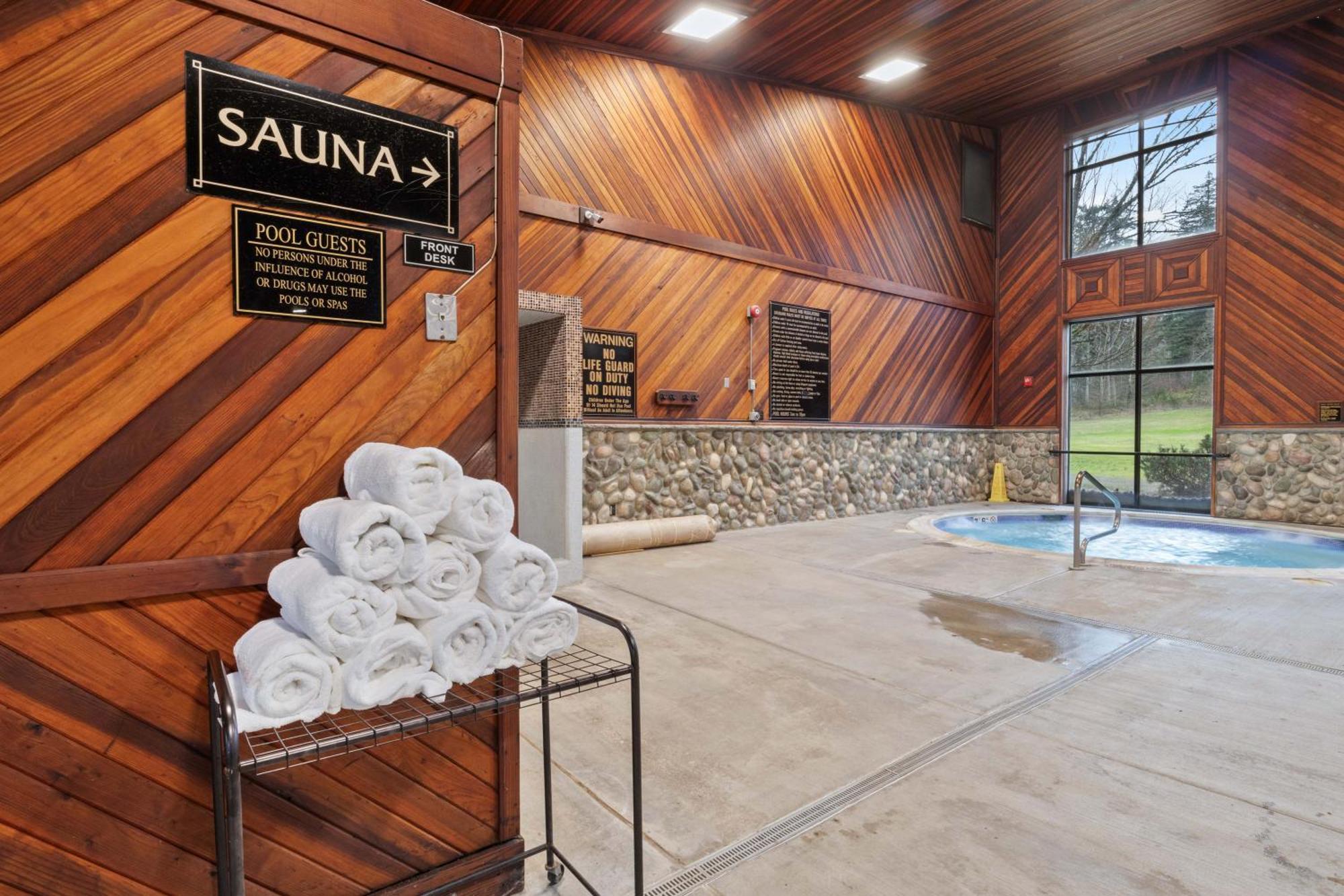 Bonneville Hot Springs Resort & Spa Норт-Боннвілл Екстер'єр фото