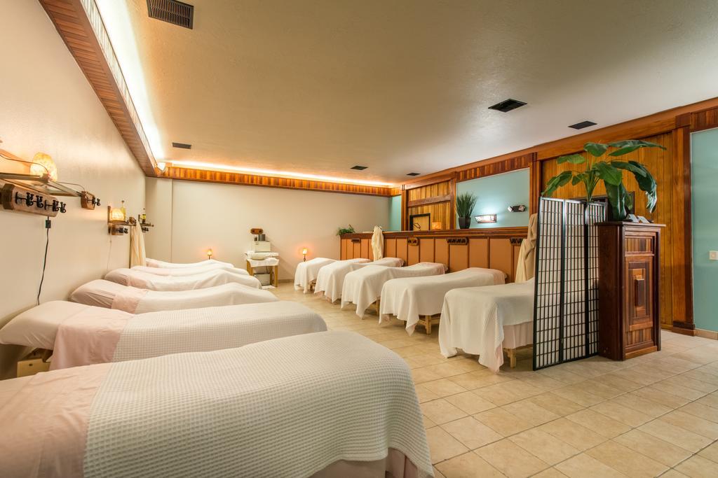 Bonneville Hot Springs Resort & Spa Норт-Боннвілл Екстер'єр фото